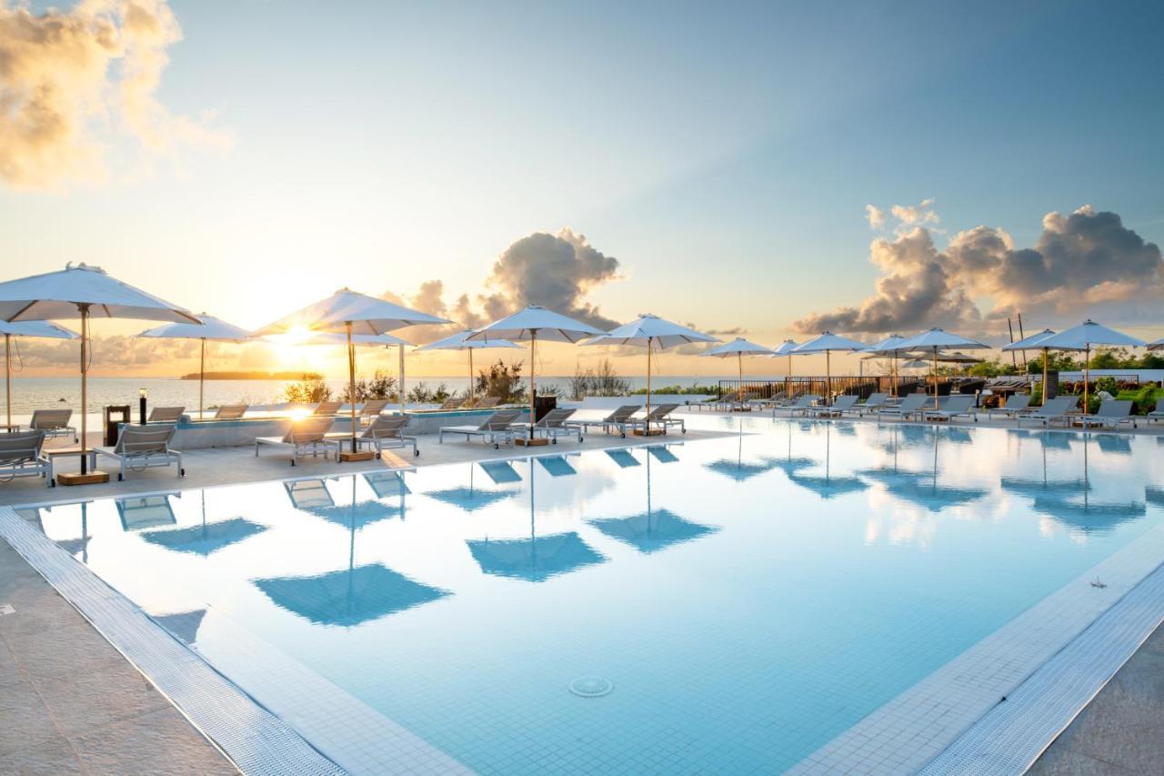 Emerald Zanzibar Resort&Spa - Deluxe All Inclusive Matemwe  Exterior foto The Beach Club at Atlantis Paradise Island